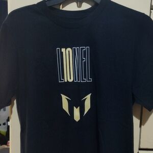 Lionel Messi Adidas 10 futbol soccer t-shirt
